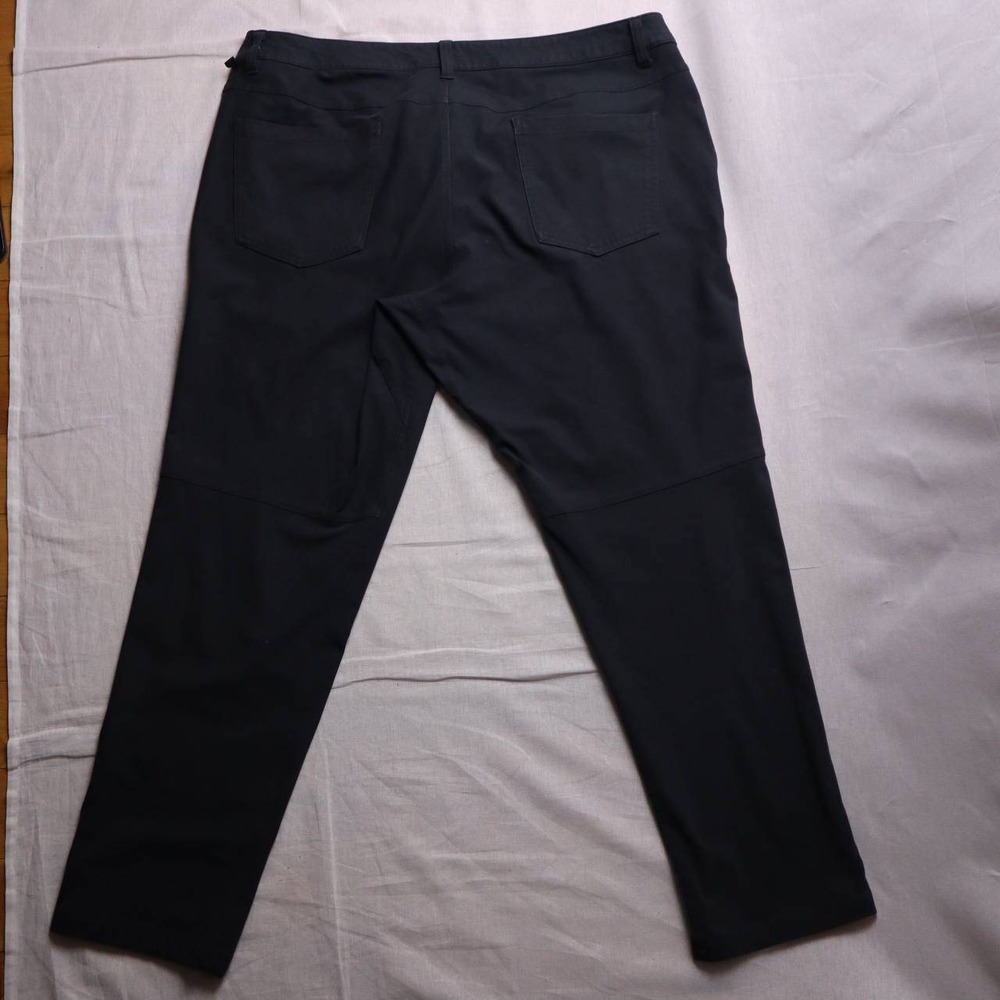 Mens Lululemon Black Performance Stretch Pants Fit Casual Dress Pants 38‎ - Picture 2 of 8